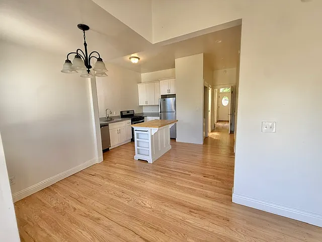51 Whitney St — Photo 20
