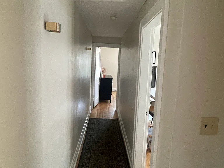 142 W California Ave — Photo 10