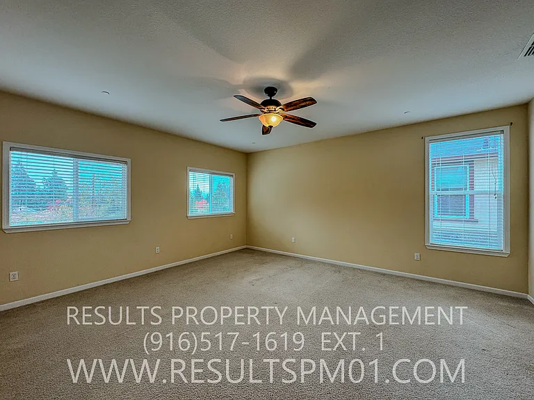9121 Echo Point Pl — Photo 11