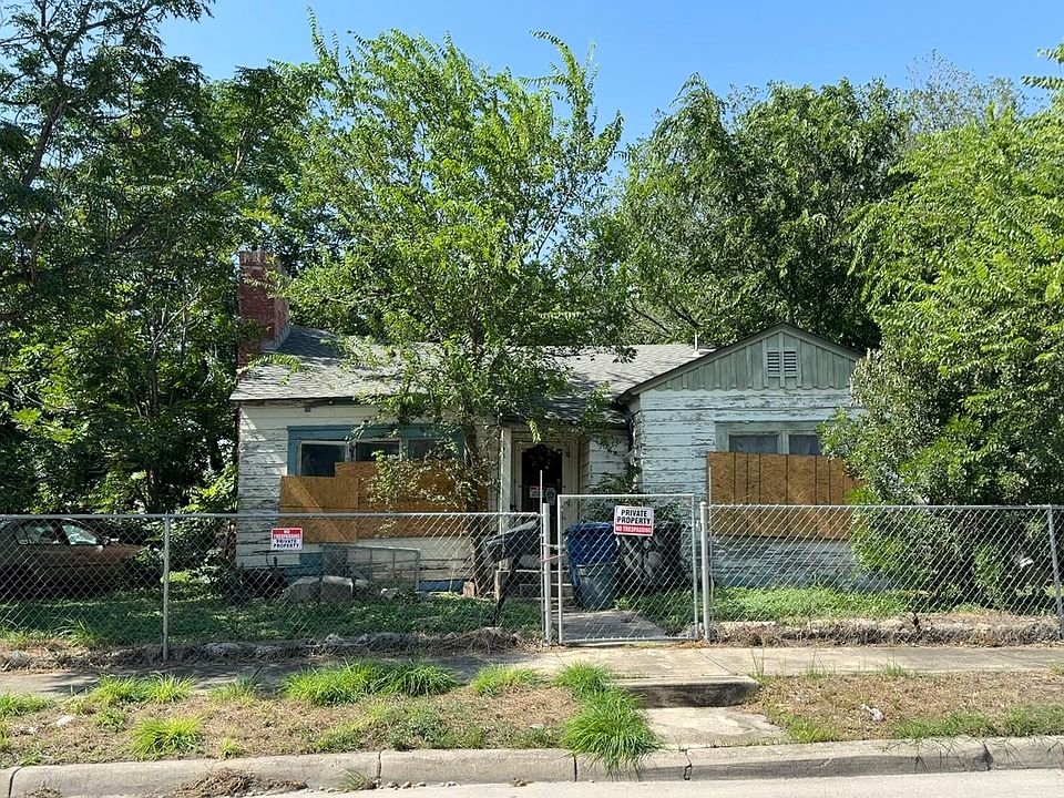 1st image of 905 Wyoming St