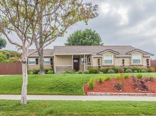 148 S Country Club Rd, Glendora, CA 91741