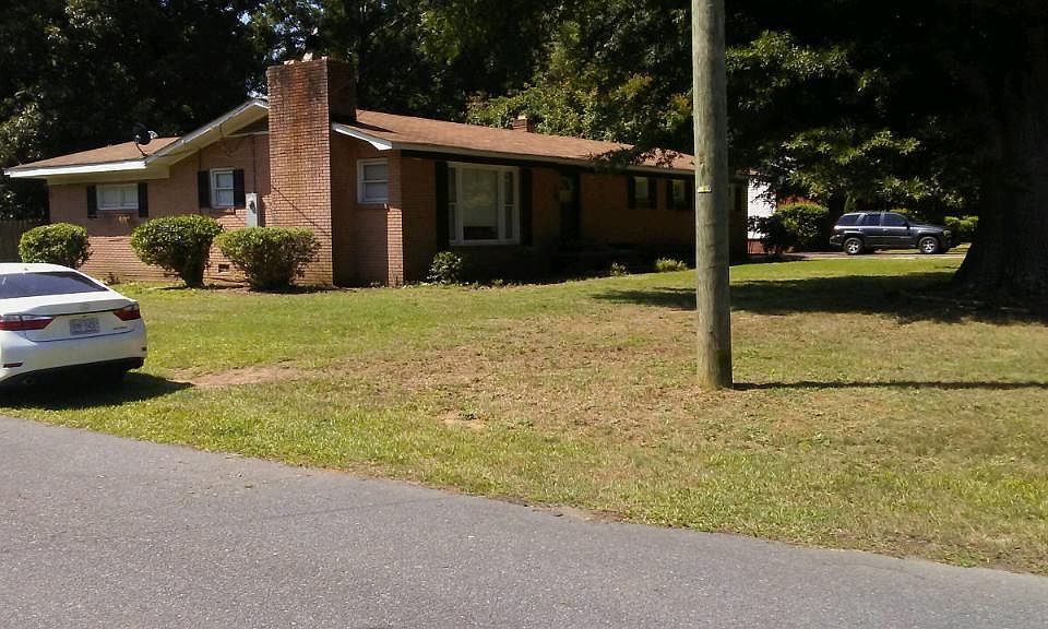 2nd image of 1201 Virginia Ave