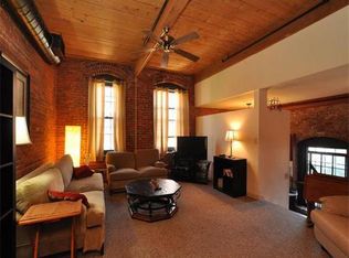 50 Rantoul St APT 404, Beverly, MA 01915