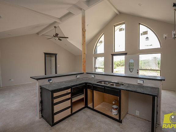 4th image of 9598 Grey Wolf Ln