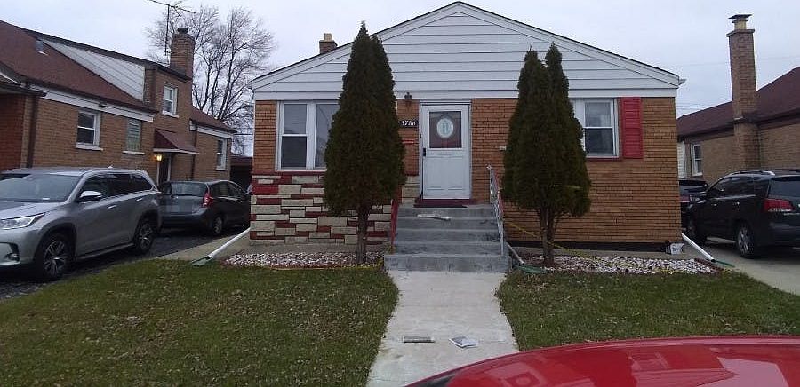 1st image of 3786 W 77th Pl