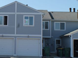 451 Meadow Green Ln #41, Round Lake Beach, IL