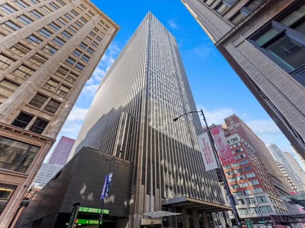 65 E Monroe St Unit 4122, Chicago, IL 60603