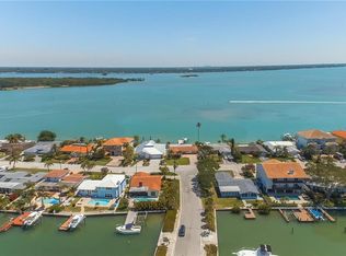 563 Johns Pass Ave, Madeira Beach, FL 33708