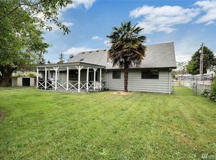 2217 SW 104th St, Seattle, WA 98146