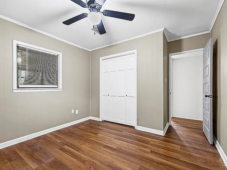 625 Edgecliff Dr — Photo 11
