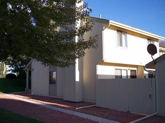 Exterior 4