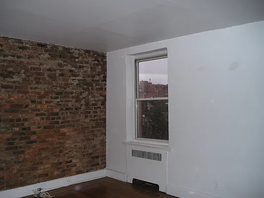 Rented by Skyline Realty LLC II | media 1