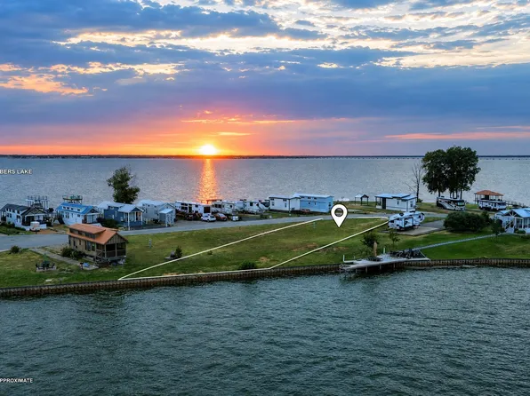 6447 Peninsula Rd, Kerens, TX 75144