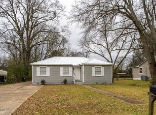 4717 Clover Rd, Tuscaloosa, AL 35401
