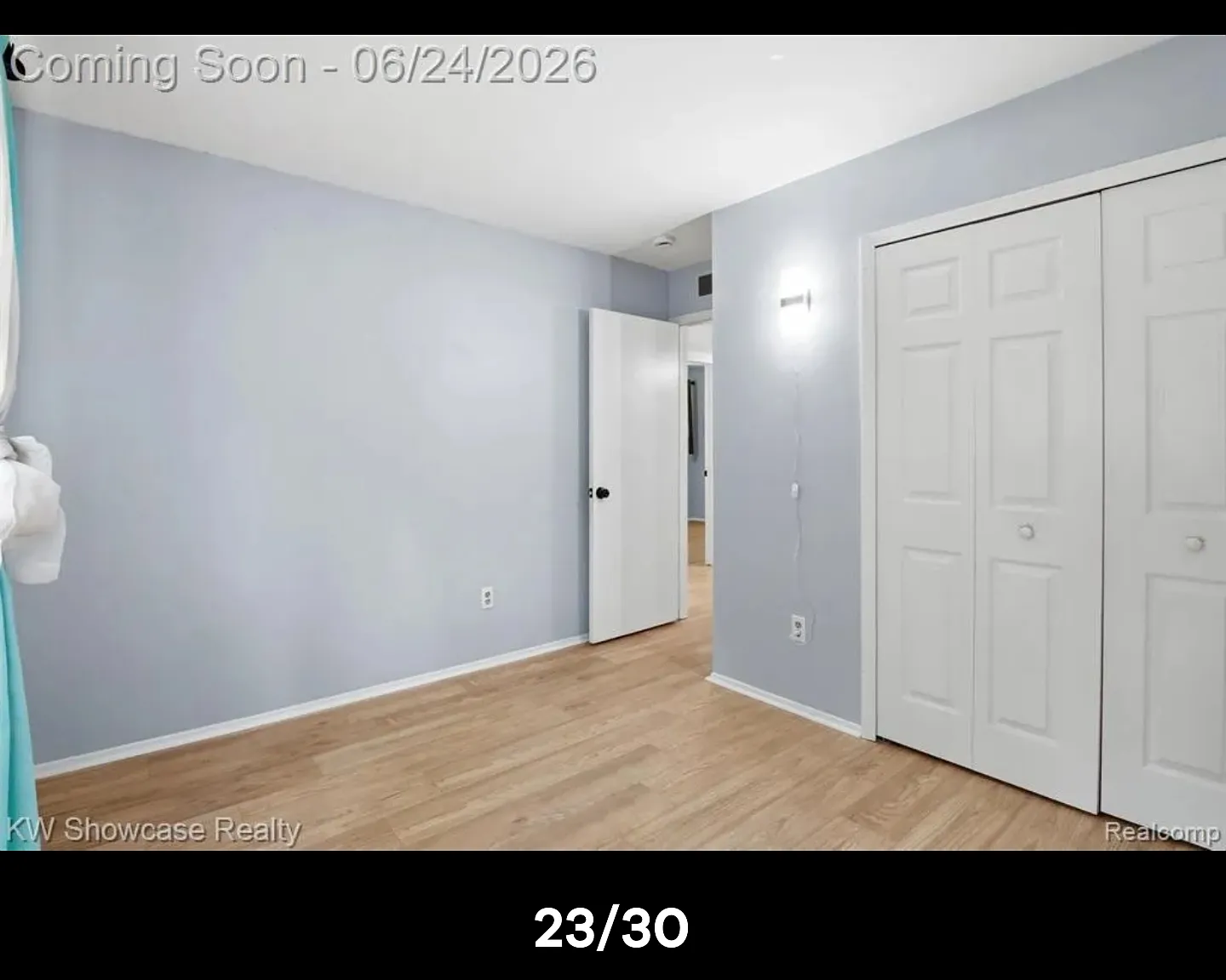 3 bed, 984 sqft, $2,200 — Photo 3