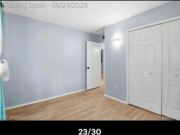 801 Farnsworth Rd — Photo 3