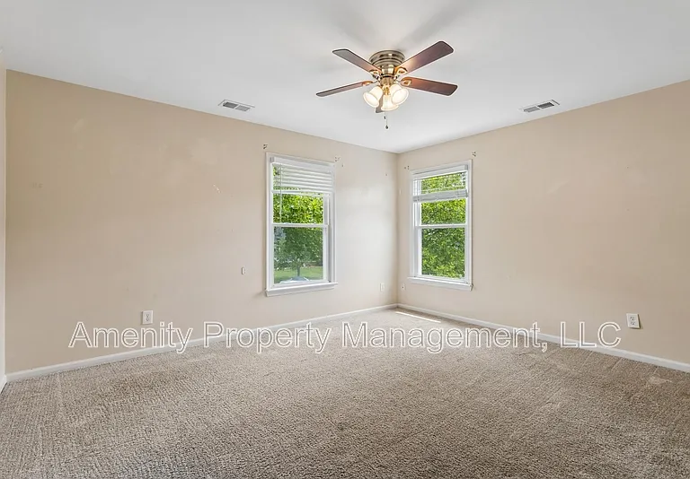 1012 Austenwood Ct — Photo 27