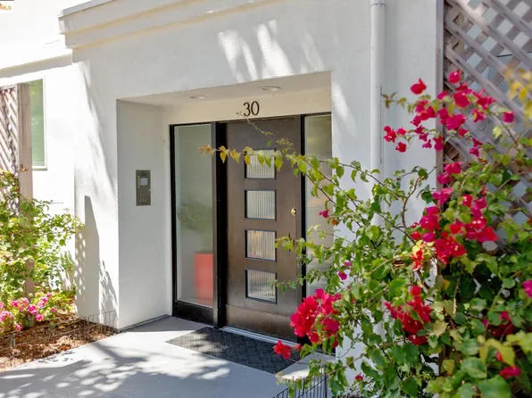 30 Domingo Ave APT 2, Berkeley, CA 94705