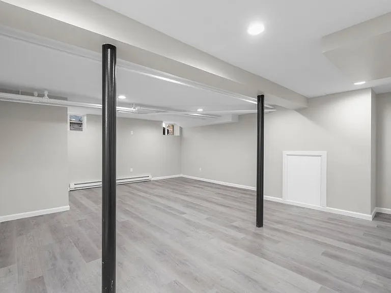 54 Maplewood Ave #0 — Photo 4