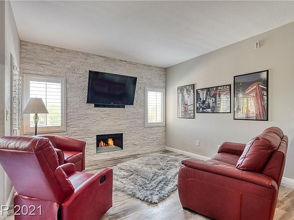 2nd image of 8250 N Grand Canyon Dr Unit 2012