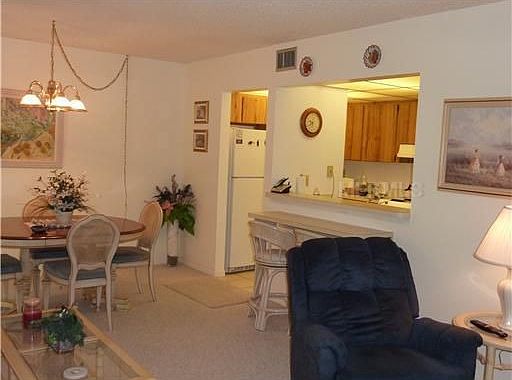 3rd image of 130 Jasmine Woods Ct APT 15D