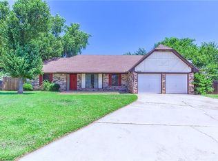 6632 Edgebrook Rd, Oklahoma City, OK 73132