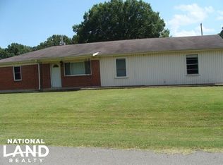 1001 E Spring St, Hazen, AR 72064