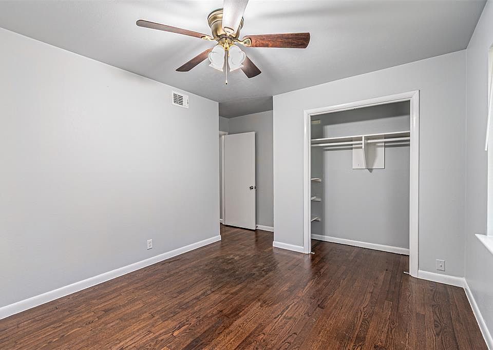 1st image of 1829 Baxley Dr #1829