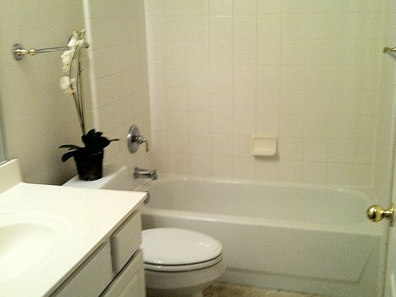 3rd image of 10109 Joy Dr