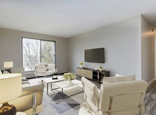 20 Summers Pl #16, Saskatoon, SK S7H 3W4