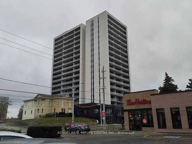 741 King St W #508 — Photo 7