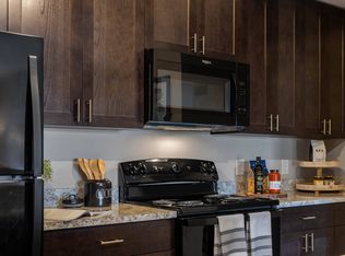 Walden Lakes, Columbus, OH 43219