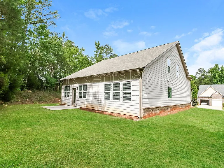 140 Stewart Glen Dr — Photo 20