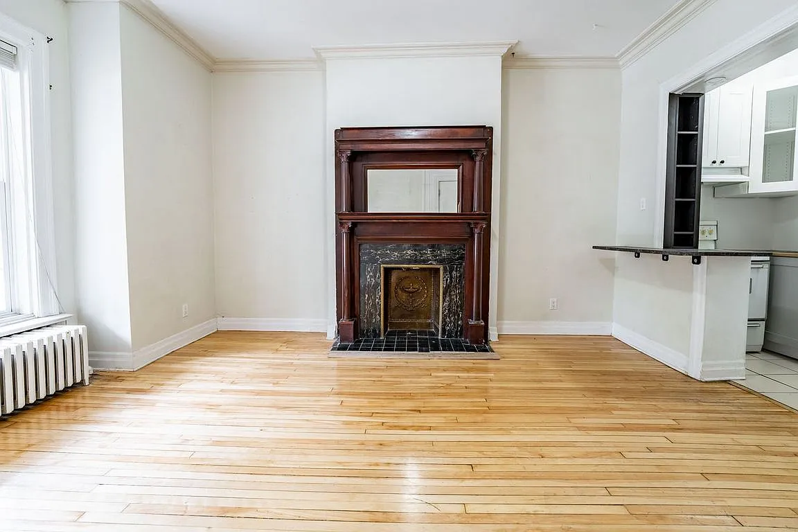 140 Stewart Street — Photo 1
