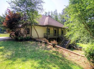 194 Carl Parker Rd, Hampton, GA 30228