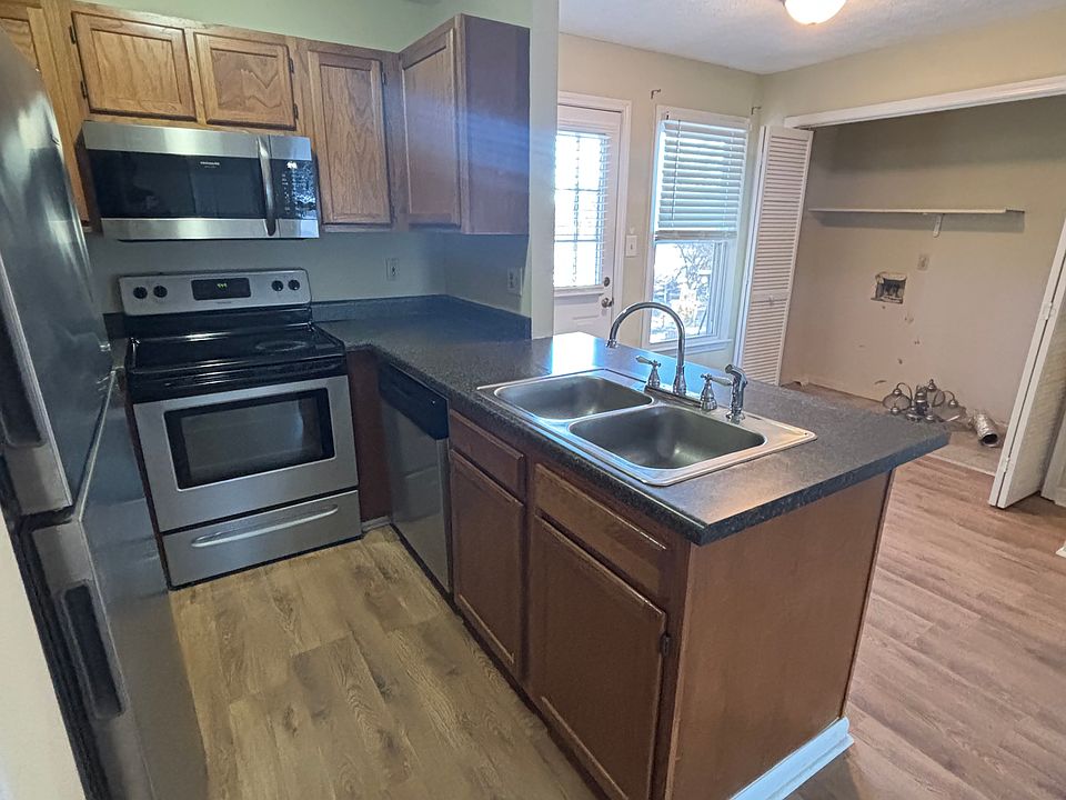 1st image of 2970 N Mill Ave #5