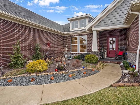 4th image of 5991 Brookstone Dr