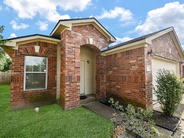 15607 Barber Grove Ln, Houston, TX 77095