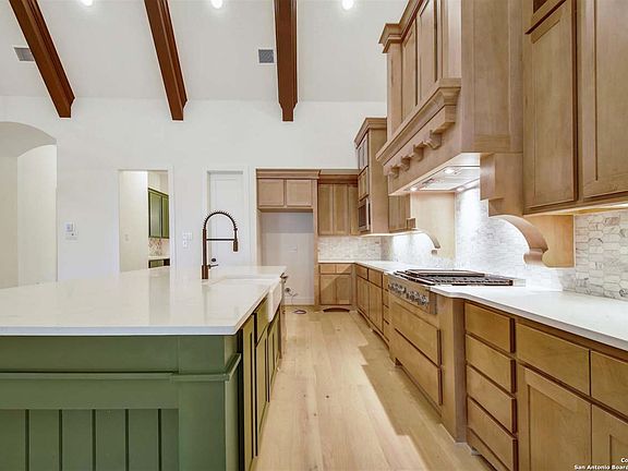 3rd image of 10011 Ellenora Place