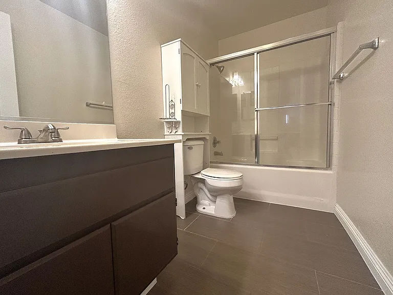 16391 Misty Hill Dr — Photo 32