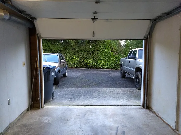 607 N 7th St #4 — Photo 2