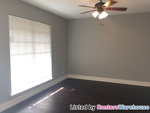 4th image of 2112 Gaston Place Dr