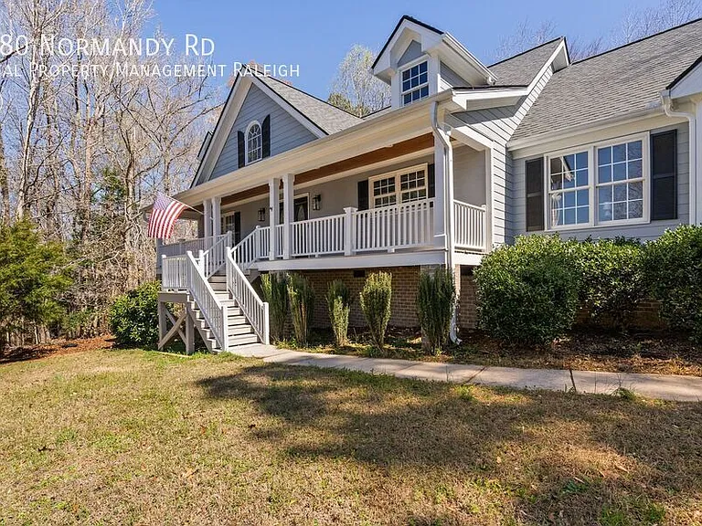 180 Normandy Rd — Photo 41