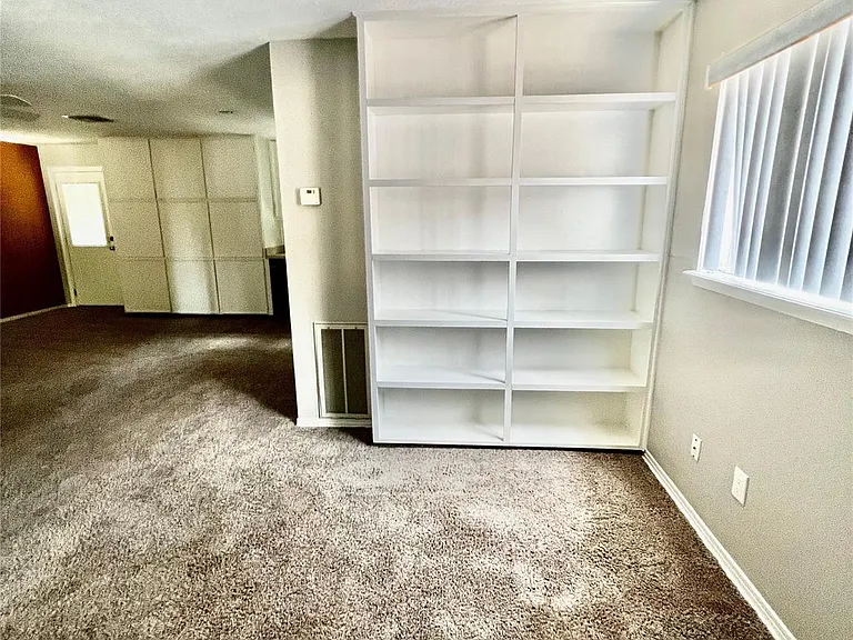 17527 Forest Mist Dr — Photo 28