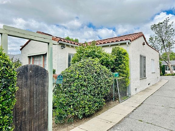 3rd image of 1713 N Allen Ave