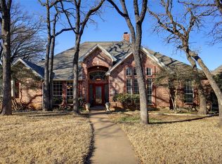 935 Williamsburg Ln, Keller, TX 76248