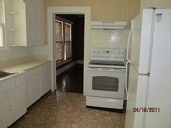 2nd image of 1403 Polk St