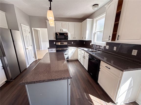 5th image of 1130 Red Ash Ct
