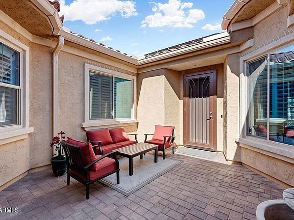 3rd image of 27448 W YUKON Drive