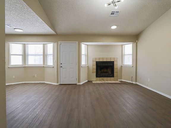 4th image of 3447 S 151st East Ave